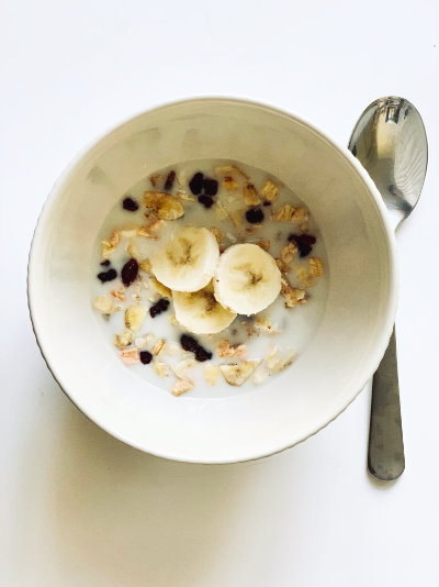 Müsli piimaga